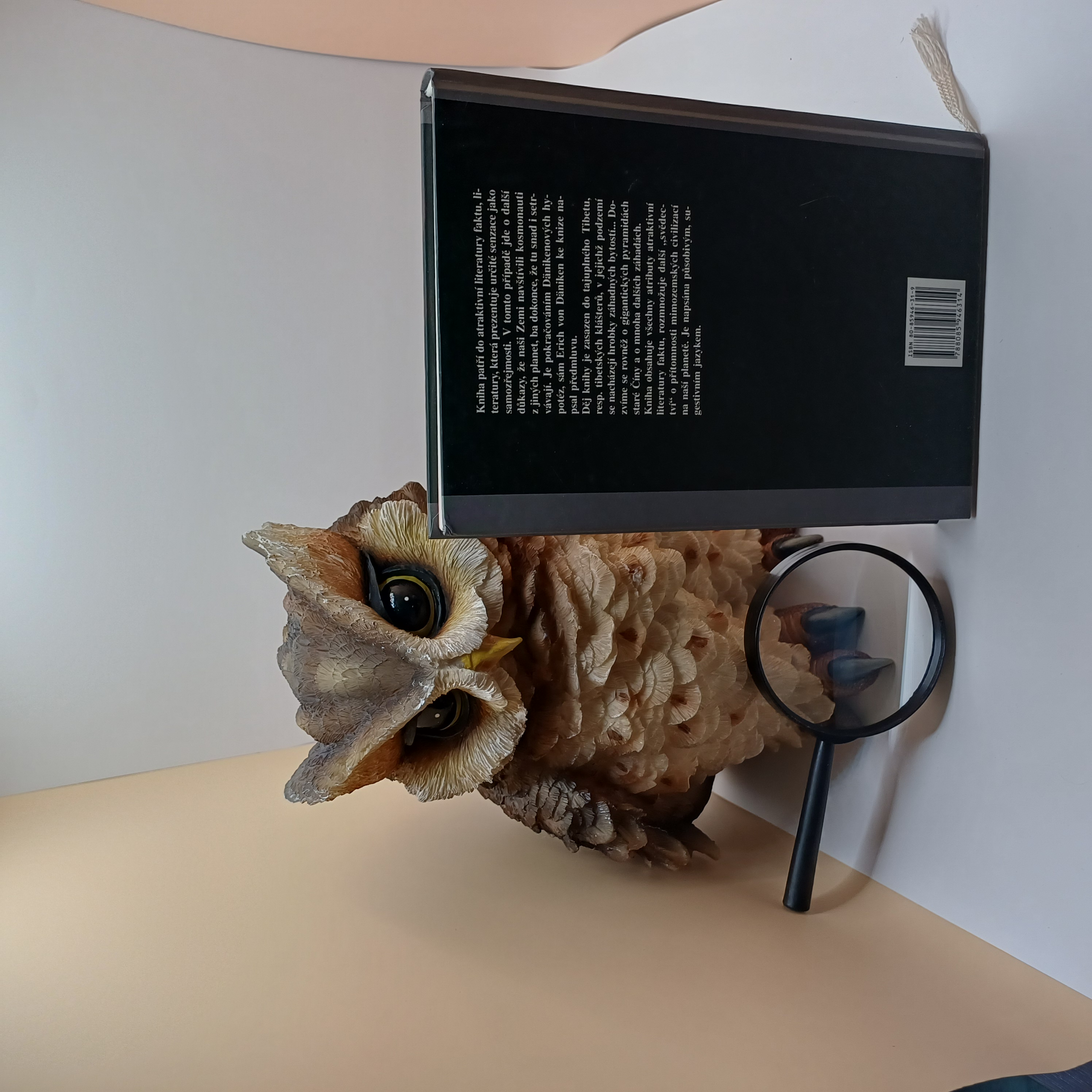 Bílá pyramida, Hartwig Hausdorf